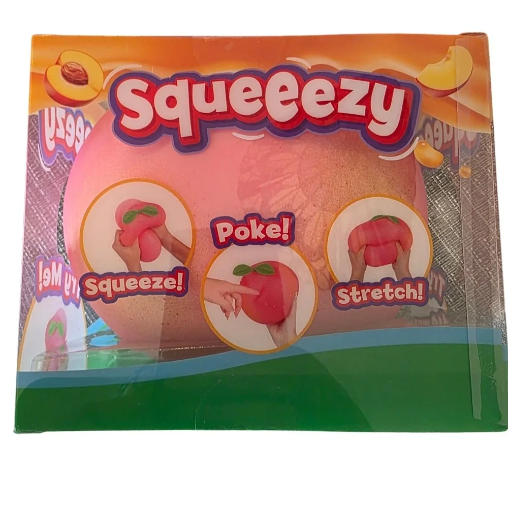 New Squeeezy Peach Giant Sensory Fidget Stress Ball  Pink Gel Filled Toy